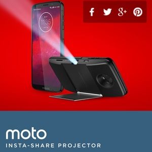 Transforms Motorola smartphone into a projector
